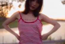 [YALAYI雅拉伊] 2020.08.17 NO.690 落落《红了》[50P+1P378M]-妹子图