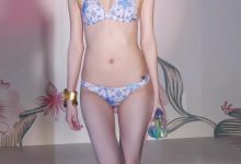 2019春夏比基尼泳裝秀展現時尚魅力[mkv/1.83G]-妹子图