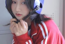 运动服美少女青春活力写真图片-妹子图