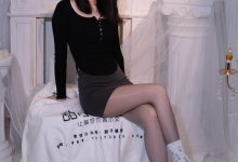 甜予摄影 NO.016 小野-皮鞋、白棉袜、油亮灰丝[130P+2V／9.89GB]-妹子图