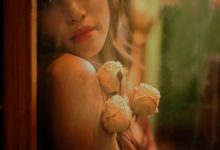 [YITUYU艺图语]2023.01.14 透过玻璃的情话 梅梅[26+1P／254MB]-妹子图