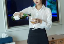 [XiuRen秀人网] 2021.08.12 No.3793 萌奈子 [56+1P]-妹子图