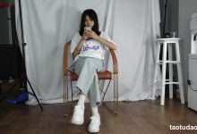 Pary摄影视频 005 小敏脱掉棉袜展示37码修长嫩脚[1V／1.74GB]-妹子图