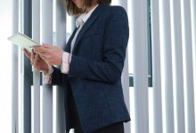 [IESS异思趣向]2022.04.02 丝享家1047：小六《长腿包臀裙》[77P／121MB]-妹子图