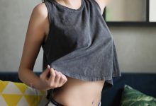 [XIUREN秀人网] 2018.10.08 No.1180 金多娜 [52+1P]-妹子图