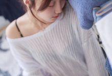 黑川 NO.049 白色洞洞毛衣 [50P-322MB]-妹子图