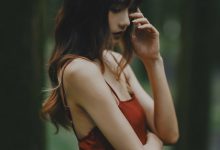 [YITUYU艺图语]2022.05.12 闯入迷雾森林 兔子Zzz不吃胡萝卜[25+1P／111MB]-妹子图