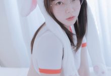 [Lilynah] Myua Vol.03 [LW66] - A - I turned into a rabbit [25P-35.3MB]-妹子图