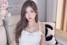 小小奶瓶儿 - NO.01 纯欲吊带 [11P+1V-142MB]-妹子图