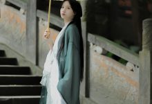 [YITUYU艺图语]2022.02.18 人间忽晚，山河已秋 半夏夏夏[21+1P／208MB]-妹子图