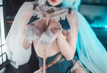 尹甜甜 ol皮裙 拍摄花絮 [90P+1V-3.4G]-妹子图