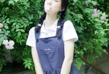 [YITUYU艺图语]2023.02.11 除了春天和蔷薇 饲猫少女-[25+1P／334MB]-妹子图