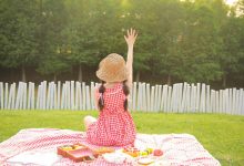 小清新可爱美少女户外写真图片-妹子图