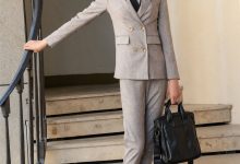 SIW斯文传媒 066 灰咖毛呢双排扣西装七分裤套装 - 嘉慧 [61P-170M]-妹子图