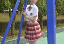 初夏女神 NO.099 双双 大红JK套[130P+1V／4.98GB]-妹子图