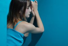 兔子Zzz不吃胡萝卜 - NO.55 抑郁的蓝房间 [26P-270MB]-妹子图