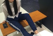 [YJ街拍]001 商场帆布鞋棉袜[26P-26MB]-妹子图