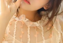 白嫩美女尤物性感长腿写真-妹子图