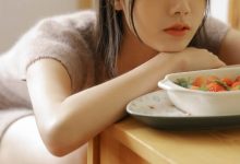 氧气美女居家长腿诱惑美女写真照片-妹子图