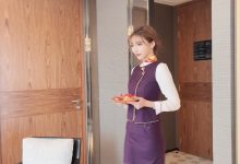 陆萱萱性感紫色空姐拍摄花絮 [2V-2.5G]-妹子图