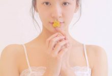 极品吊带美女性感酥胸诱惑写真-妹子图