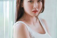 丰满美女前凸后翘性感诱人写真-妹子图