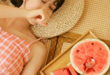 小清新美少女吊带衫私房图片-妹子图