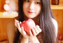 气质美女碎花裙清新写真图片-妹子图