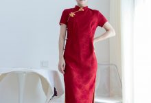 物恋传媒 NO.2236 茯苓-红色低跟鞋、厚款红色丝、皮筋绑脚老头乐挠脚剧情[161P-1V-4.06G]-妹子图