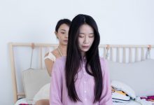 物恋传媒 NO.2259 菜菜&岚岚-平底鞋、高跟鞋、厚黑丝、薄白丝（脚尖加固款）、裸足、运功疗伤剧情[170P-1V-5.75G]-妹子图