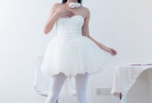 物恋传媒 NO.2268 茯苓-平底鞋、厚白丝、皮筋绑脚老头乐挠脚剧情[169P-1V-5.14G]-妹子图