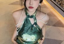 微密圈-辰妈呀[国风红加绿[13P+4V-102MB]-妹子图