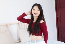 物恋传媒 No.2507 奶糖-长靴、白棉袜、裸足 [179P1V-3.35GB]-妹子图