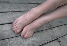 [MussGirl]慕丝女郎视频 No.025 小陈外拍灰丝旗袍古典性感丝足 [MP4-1.27GB]-妹子图