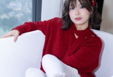 丝恋摄影 NO.010 泡芙-红色毛衣 小白裙 厚白丝袜 白色板鞋[228P+1V／3.13GB]-妹子图