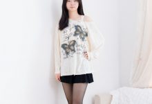 物恋传媒 No.2607 小羊-三双高跟凉鞋、薄肉丝、裸足 [160P1V-6.98GB]-妹子图