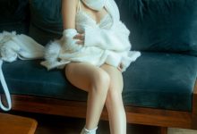 蠢沫沫 – 白毛衣 [18P+1V-992MB]-妹子图