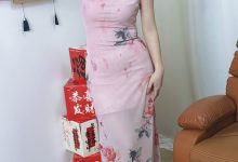 丝韵摄影 NO.3357 布丁 藏蓝色无袖深V-领上衣-妹子图
